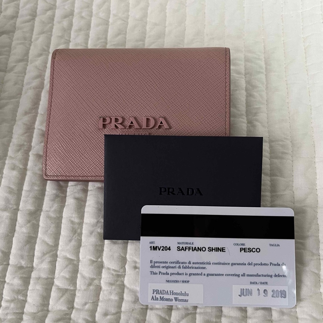 PRADA(プラダ)のプラダ  財布 レディースのファッション小物(財布)の商品写真