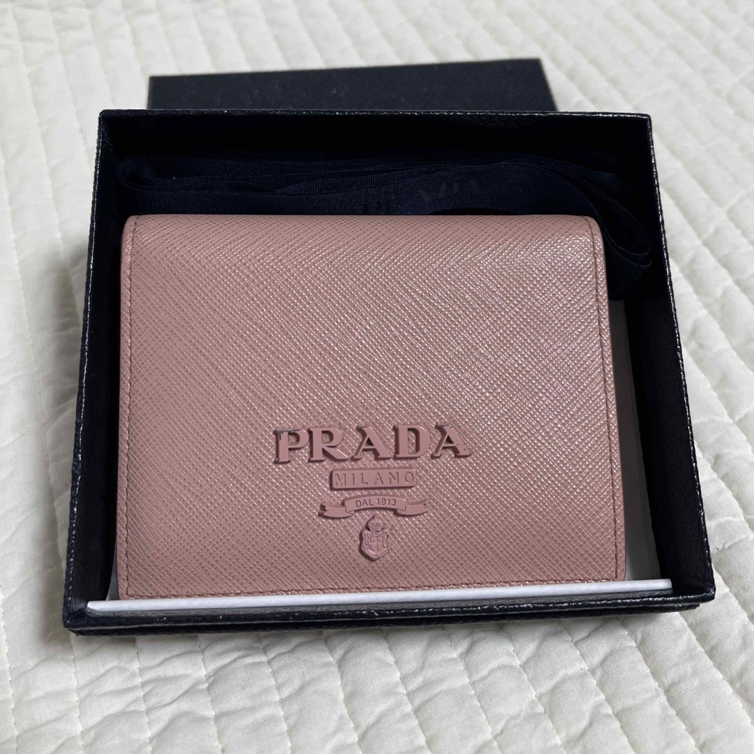 PRADA(プラダ)のプラダ  財布 レディースのファッション小物(財布)の商品写真