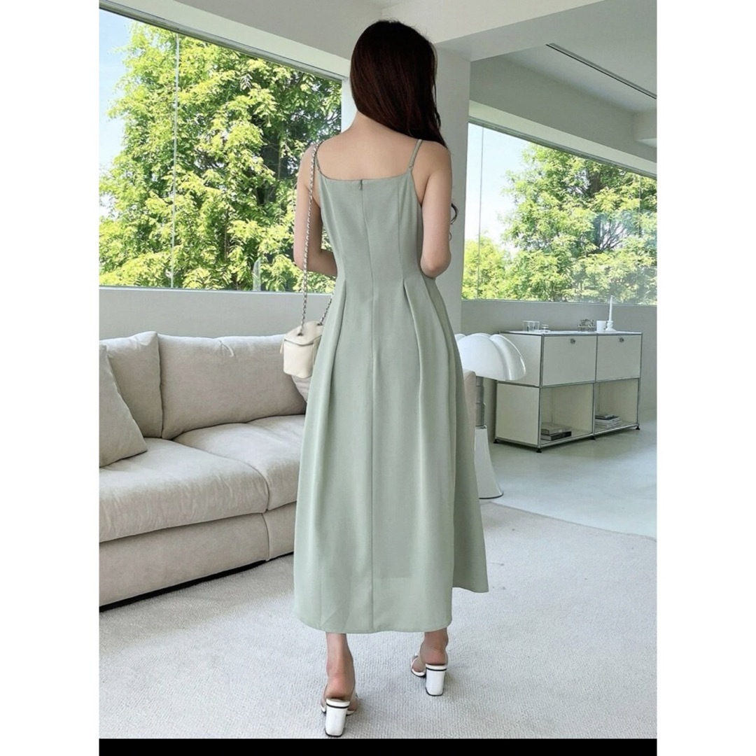 SHEIN DAZY ドレス ワンピース Mサイズ レディースのワンピース(ひざ丈ワンピース)の商品写真