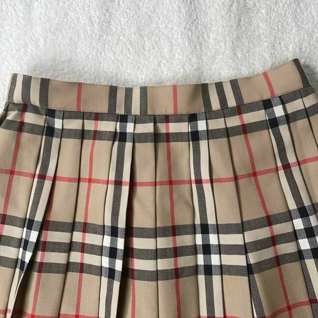 BURBERRY(バーバリー)の極美品 バーバリー ノバチェック プリーツロングスカート ベージュ 140cm キッズ/ベビー/マタニティのキッズ服女の子用(90cm~)(スカート)の商品写真