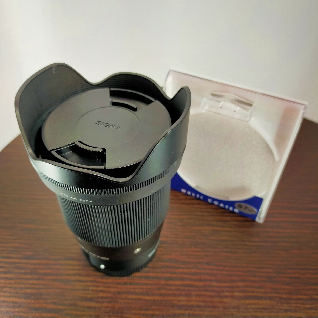 SIGMA(シグマ)の【美品】シグマ Sigma 16mm F1.4 Eマウント 2枚目ボケ感撮影例有 スマホ/家電/カメラのカメラ(レンズ(単焦点))の商品写真