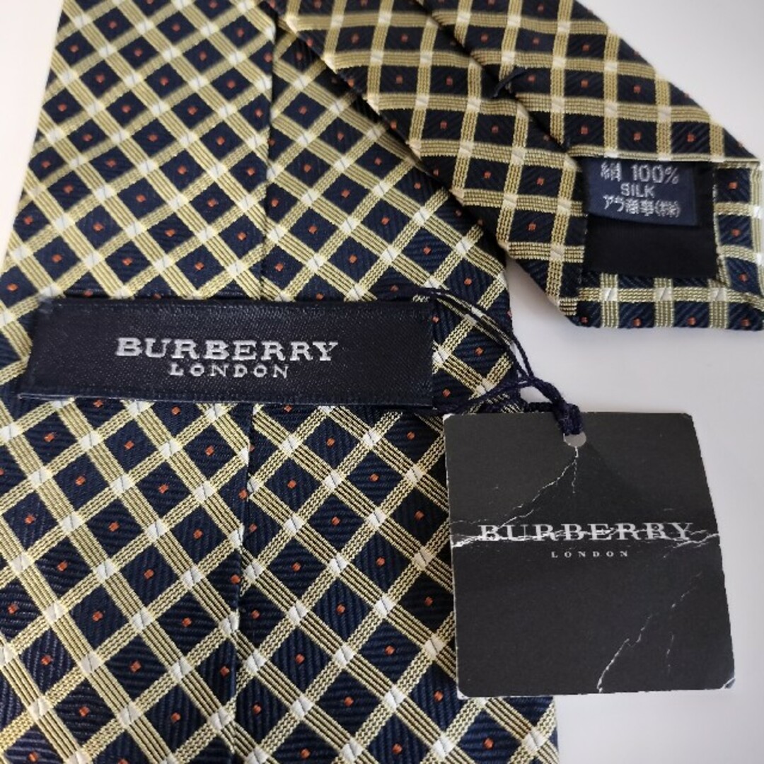 BURBERRY(バーバリー)の新品バーバリー　ネクタイ メンズのファッション小物(ネクタイ)の商品写真