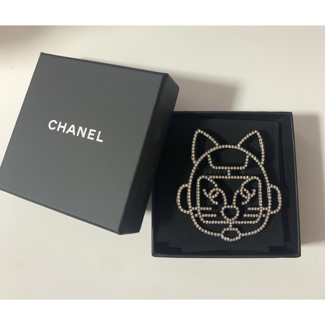 ブローチ/コサージュ【専用】CHANEL シャネル ロボット キャット ネコ ブローチ