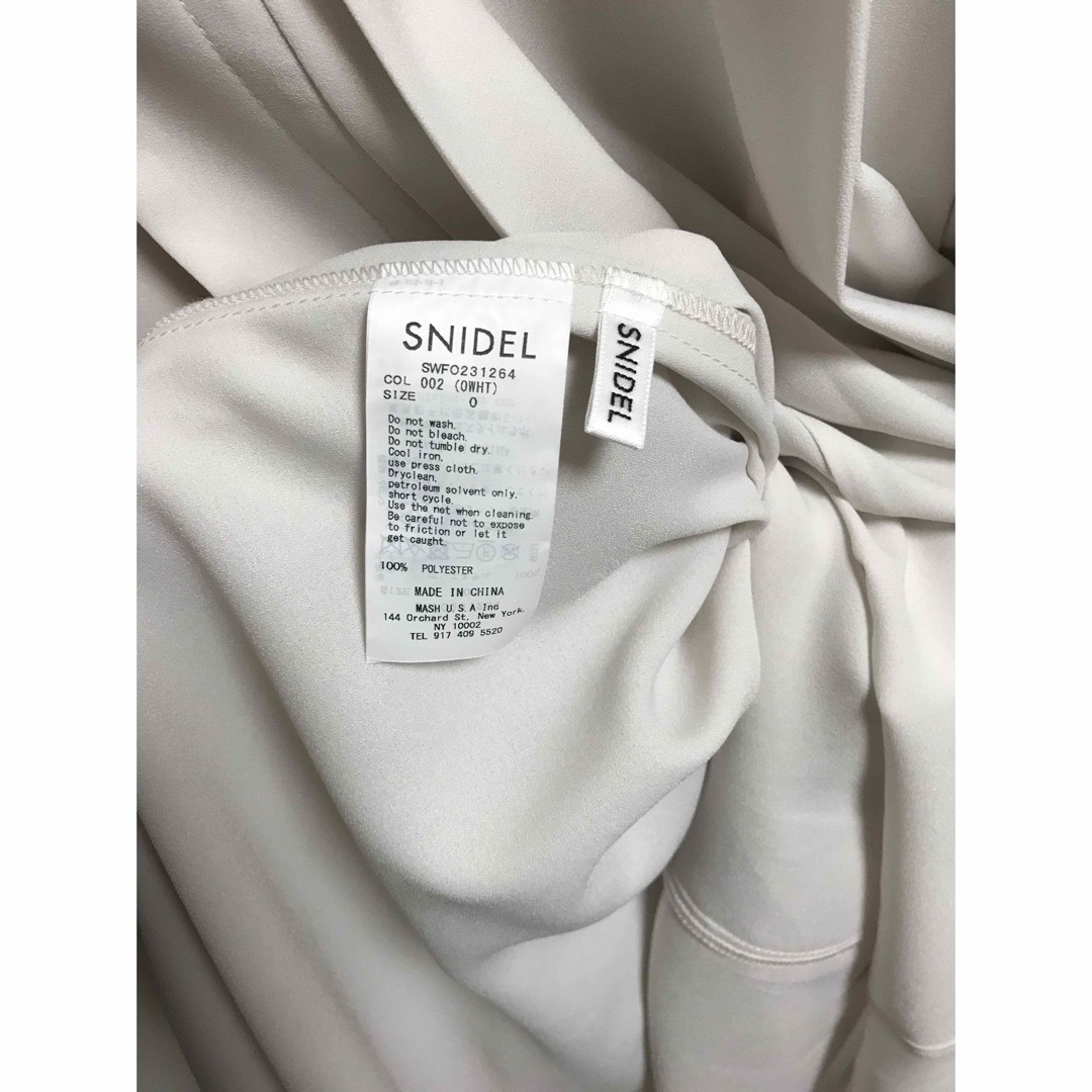 SNIDEL(スナイデル)のSNIDEL タックジョーゼットフレアワンピース レディースのワンピース(ロングワンピース/マキシワンピース)の商品写真