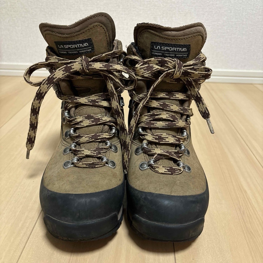 LA SPORTIVA - LA SPORTIVA(スポルティバ) 登山靴 トレッキング