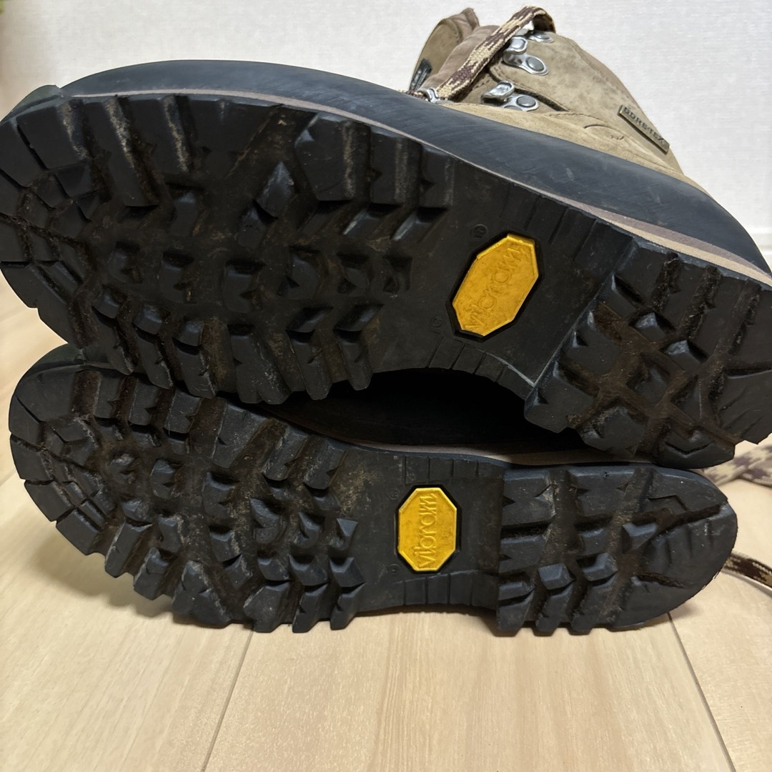 LA SPORTIVA - LA SPORTIVA(スポルティバ) 登山靴 トレッキング