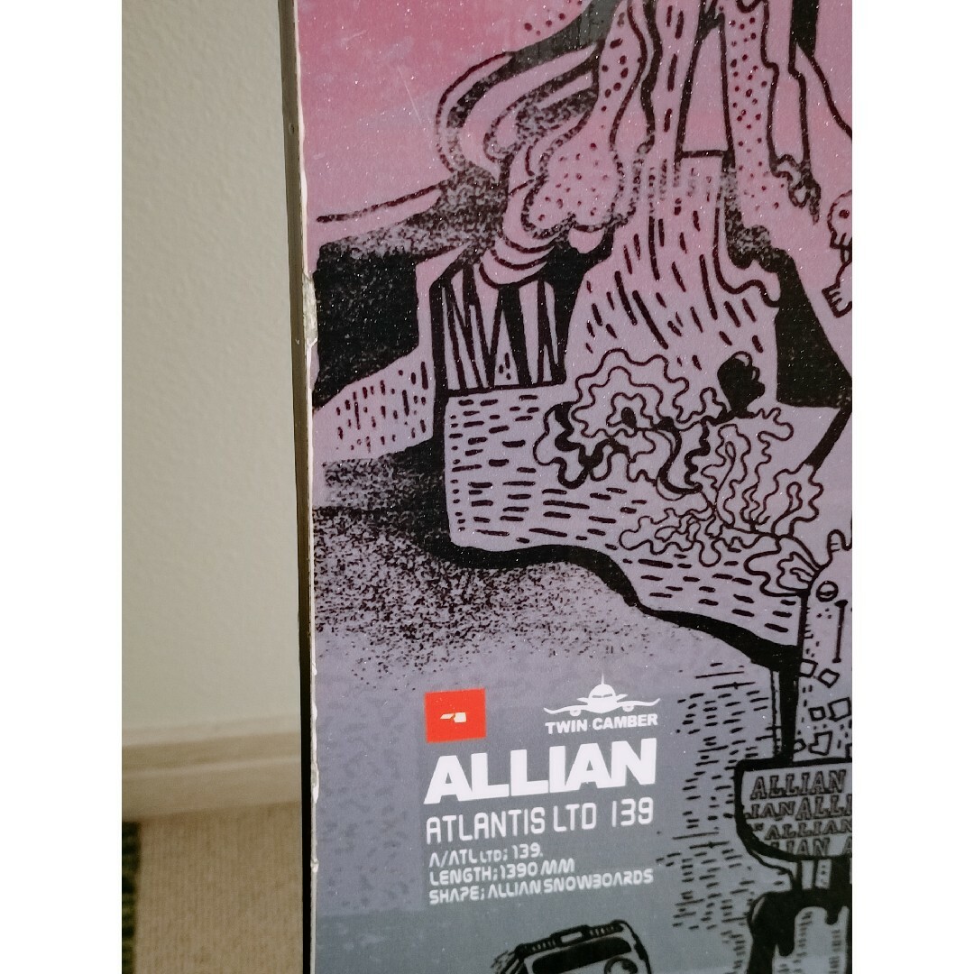 ALLIAN(アライアン)のALLIAN ATLANTIS LTD 139 スポーツ/アウトドアのスノーボード(ボード)の商品写真