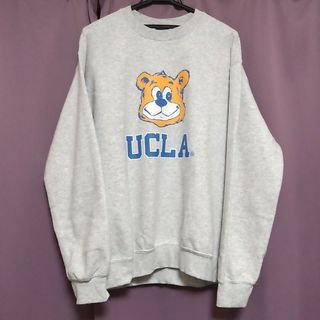 ユーシーエルエー(UCLA)のUCLA くまプリント スウェット(スウェット)