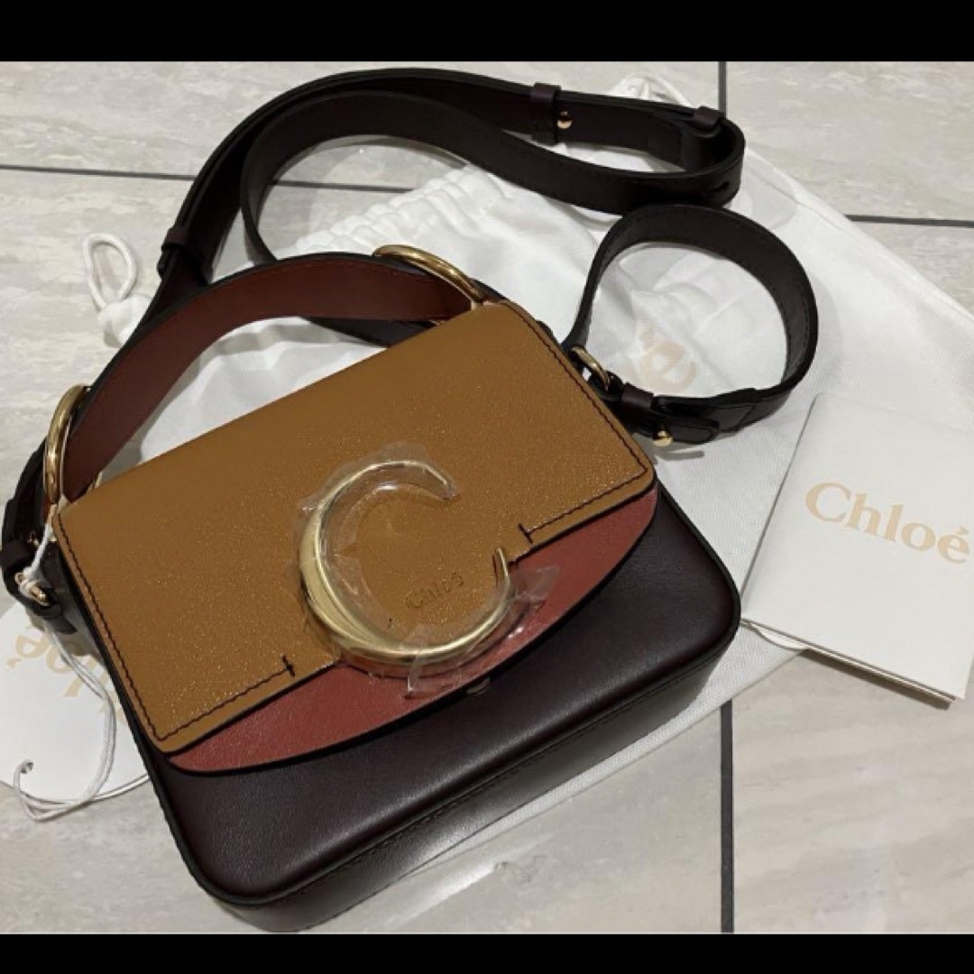 新品　未使用　タグ付き　クロエ　Chloe ショルダーバッグ牛革