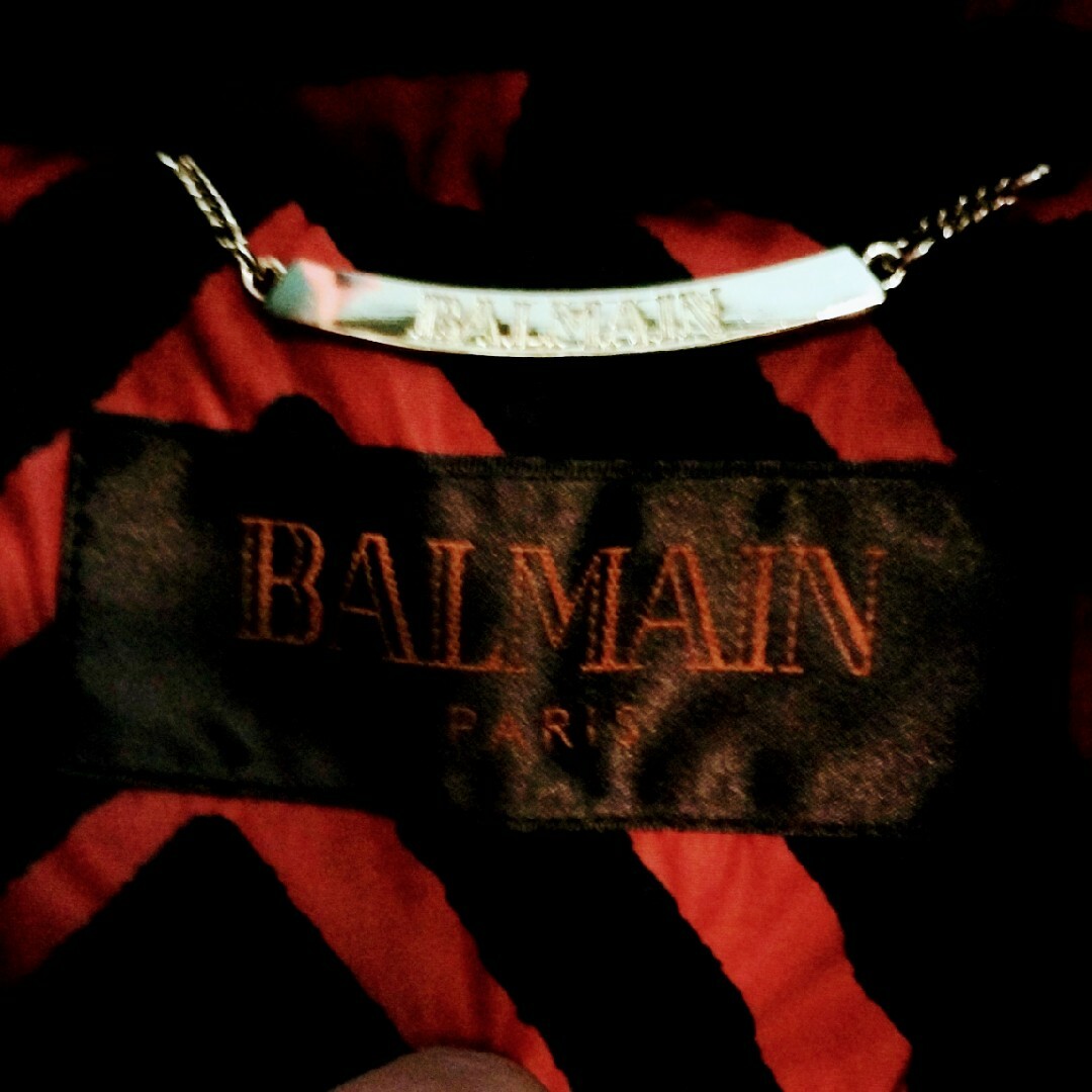 BALMAIN(バルマン)の最高級★綺麗★バルマン★フォックスファーダウンジャケット レディースのジャケット/アウター(ダウンジャケット)の商品写真