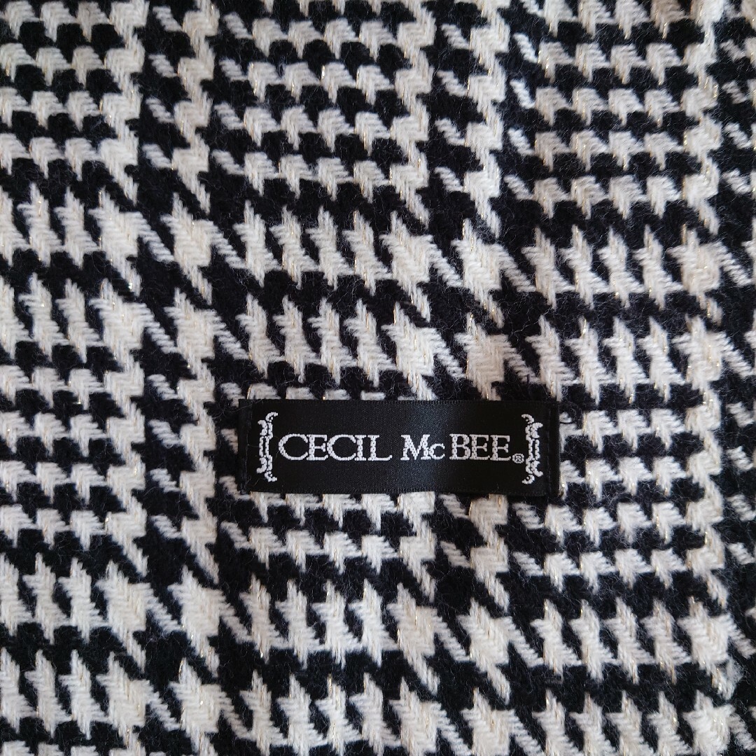 CECIL McBEE(セシルマクビー)のセシルマクビーCECIL Mc BEE♡千鳥大判ストール、マフラー レディースのファッション小物(マフラー/ショール)の商品写真