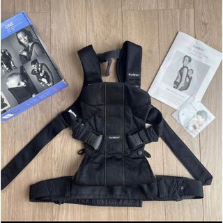 ベビービョルン(BABYBJORN)の【値下げ中】ベビービョルン ONE メッシュ 抱っこ紐(抱っこひも/おんぶひも)