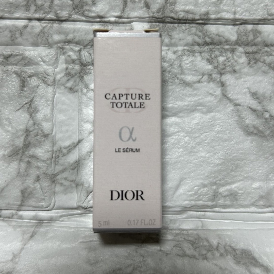 Dior(ディオール)のディオール　カプチュール　トータル　セラム　美容液 コスメ/美容のキット/セット(サンプル/トライアルキット)の商品写真