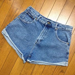 ケービーエフ(KBF)のデニムショートパンツ(ショートパンツ)