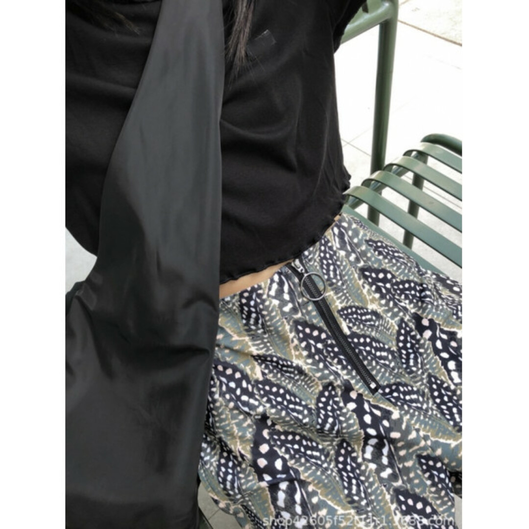 メッセンジャー ショルダーバッグ ビッグサイズ ブラック 黒 レディース メンズ レディースのバッグ(ショルダーバッグ)の商品写真
