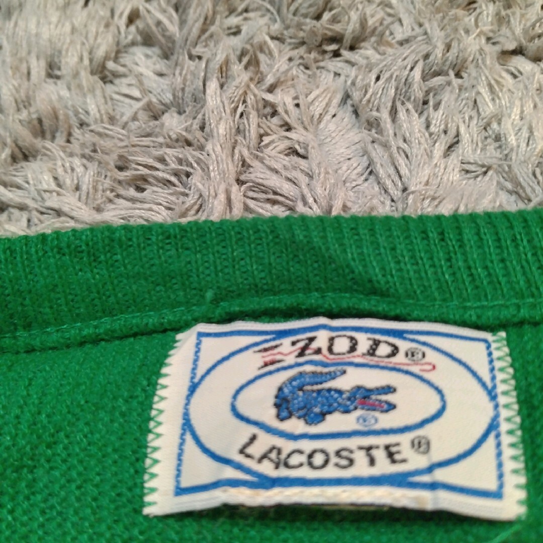 LACOSTE(ラコステ)のIZOD LACOSTE　80s 糸巻きタグ　ヴィンテージ　Vネックニット メンズのトップス(ニット/セーター)の商品写真