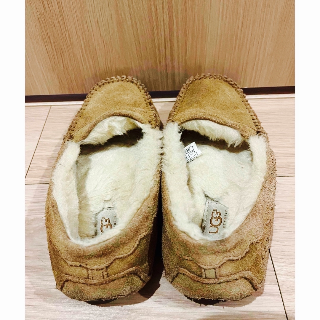 UGG(アグ)の値下げ　UGG フラットシューズ レディースの靴/シューズ(スリッポン/モカシン)の商品写真