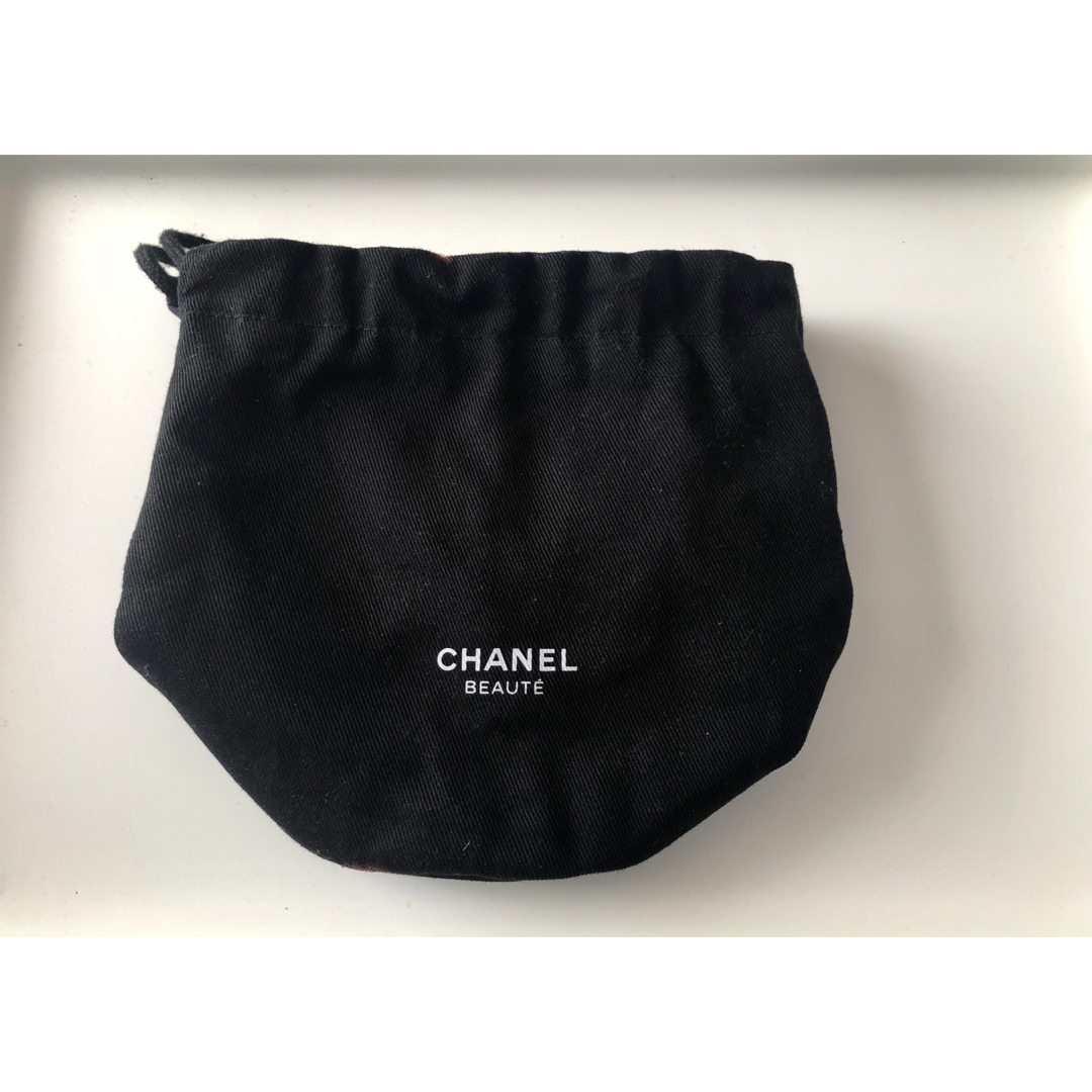 CHANEL(シャネル)のCHANEL ポーチ レディースのファッション小物(ポーチ)の商品写真