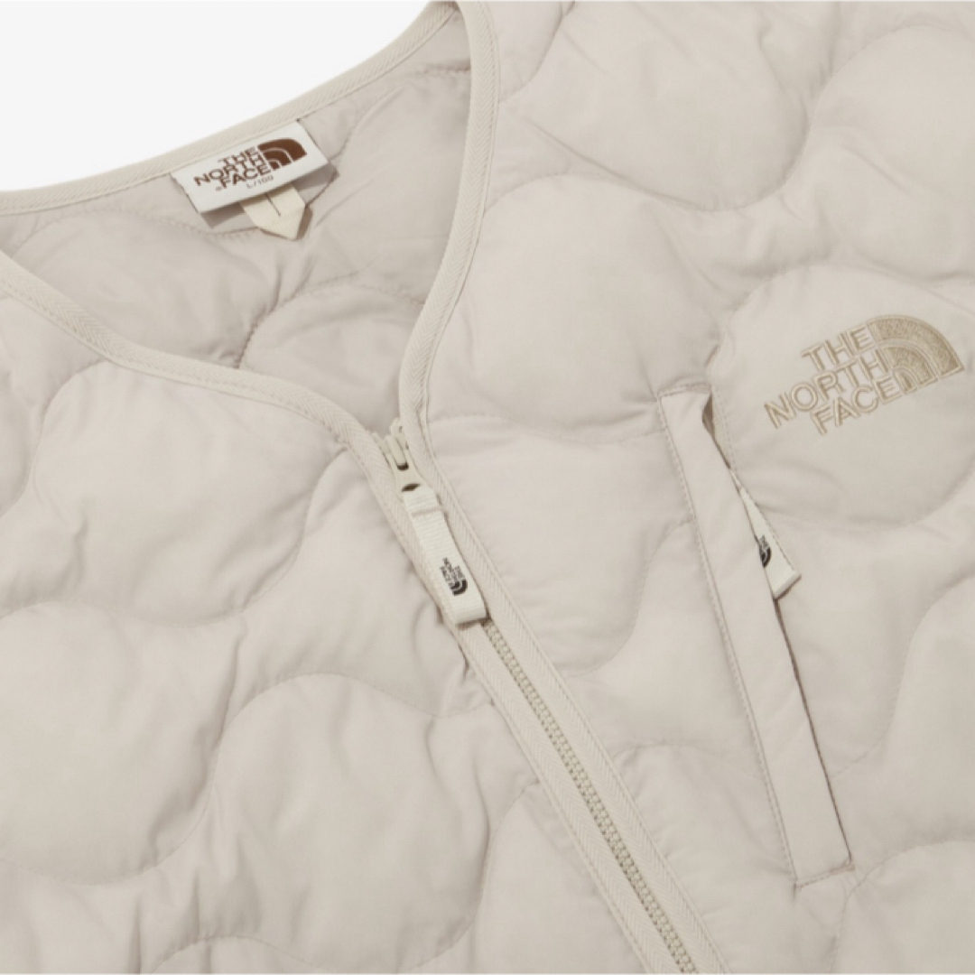 THE NORTH FACE(ザノースフェイス)のTHE NORTH FACE/ESSENTIAL LIGHT T JACKET レディースのジャケット/アウター(ノーカラージャケット)の商品写真