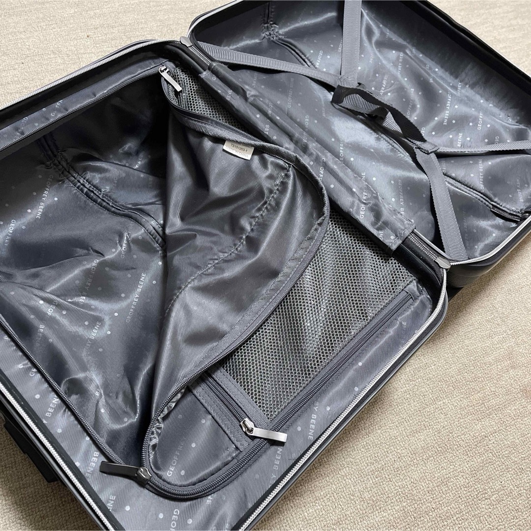 【美品】スーツケース　GEOFFREY BEENE メンズのバッグ(トラベルバッグ/スーツケース)の商品写真