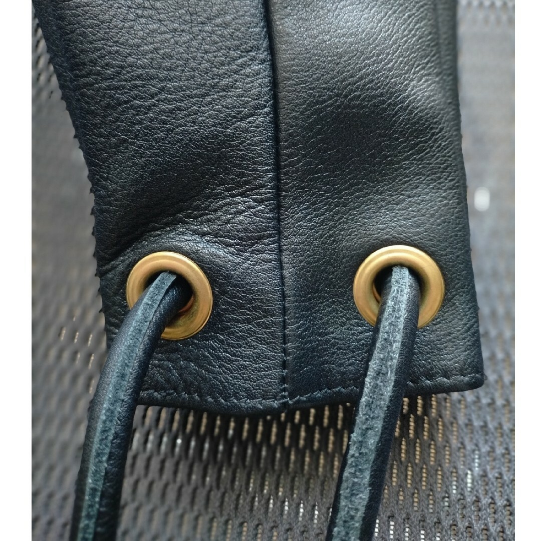 FELISSIMO(フェリシモ)の本革 巾着 2way バッグ レディースのバッグ(ショルダーバッグ)の商品写真