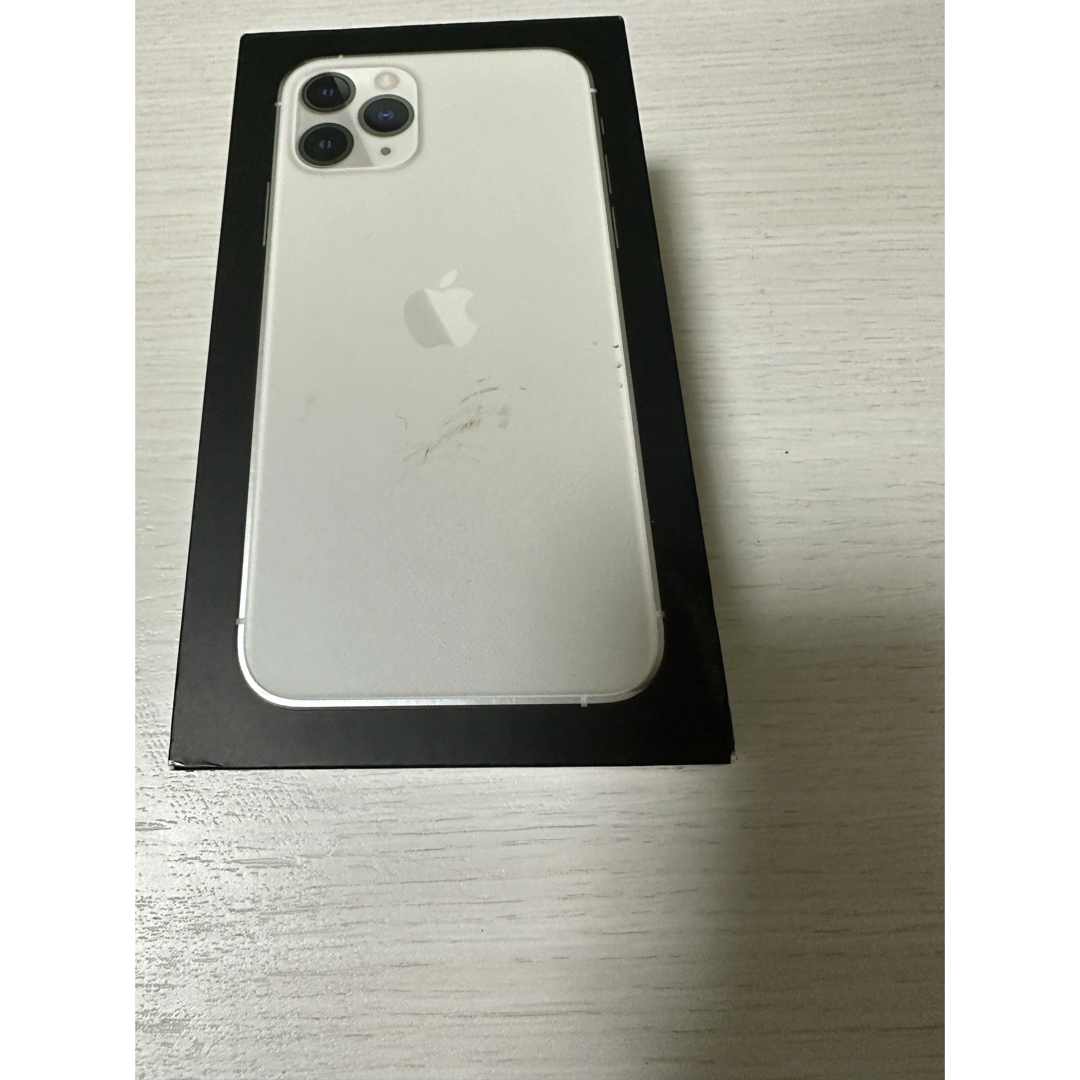 iPhone - iPhone 11 Pro シルバー 64 GB docomoの通販 by ルカ's shop