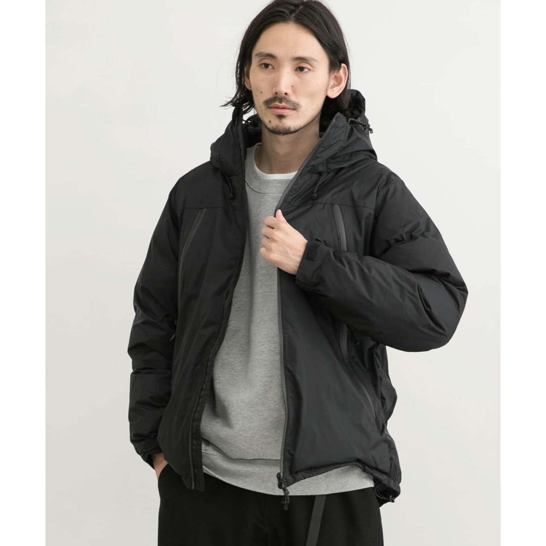 NANGA(ナンガ)の【新品】NANGA×UR　AURORA 3layer downblouson 黒 メンズのジャケット/アウター(ダウンジャケット)の商品写真