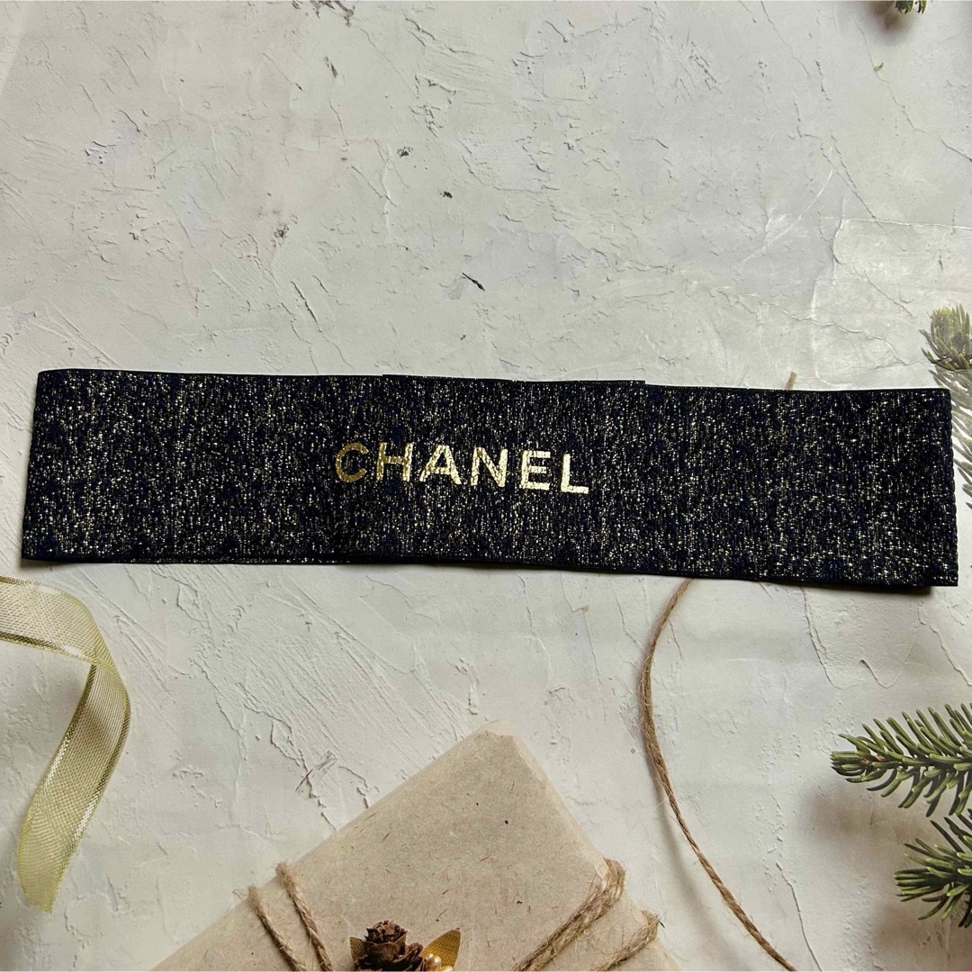 CHANEL(シャネル)のCHANEL シャネル　ホリデー　クリスマス　リボン　2色セット×2  レディースのバッグ(ショップ袋)の商品写真