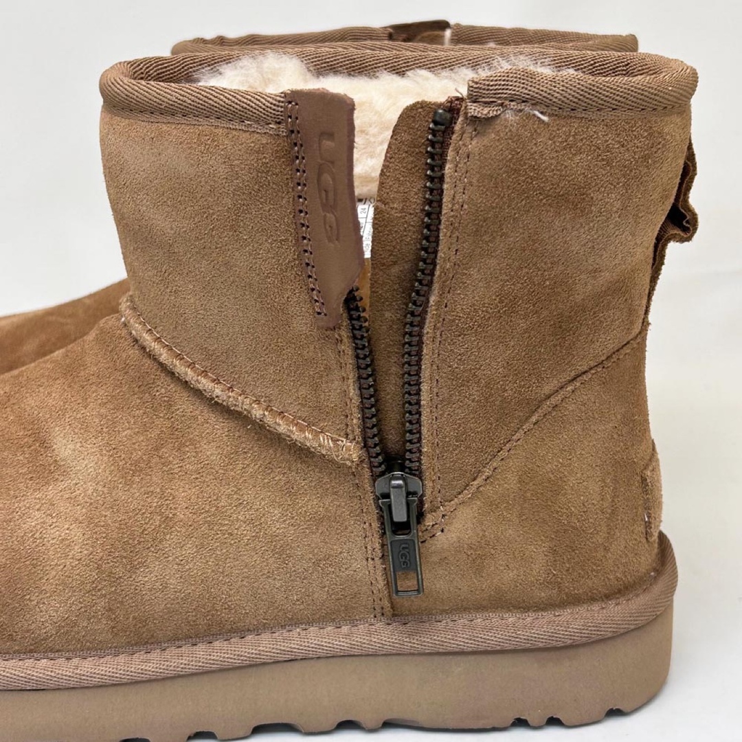 UGG - 新品 UGG アグ MINI BAILEY ZIP チェスナット 24.0cmの通販 by