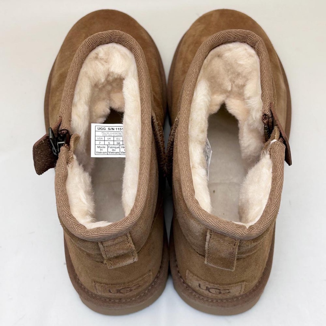 UGG - 新品 UGG アグ MINI BAILEY ZIP チェスナット 24.0cmの通販 by