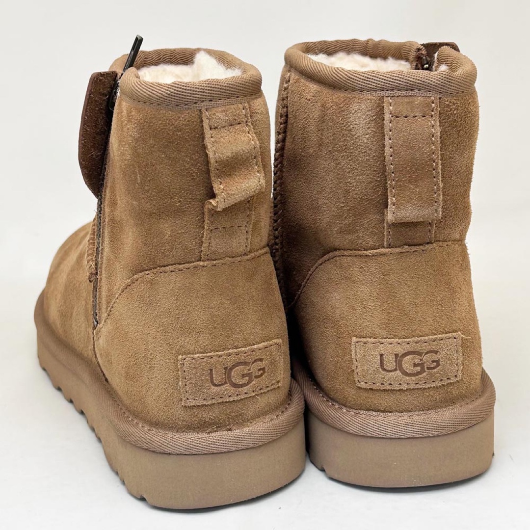 UGG - 新品 UGG アグ MINI BAILEY ZIP チェスナット 24.0cmの通販 by