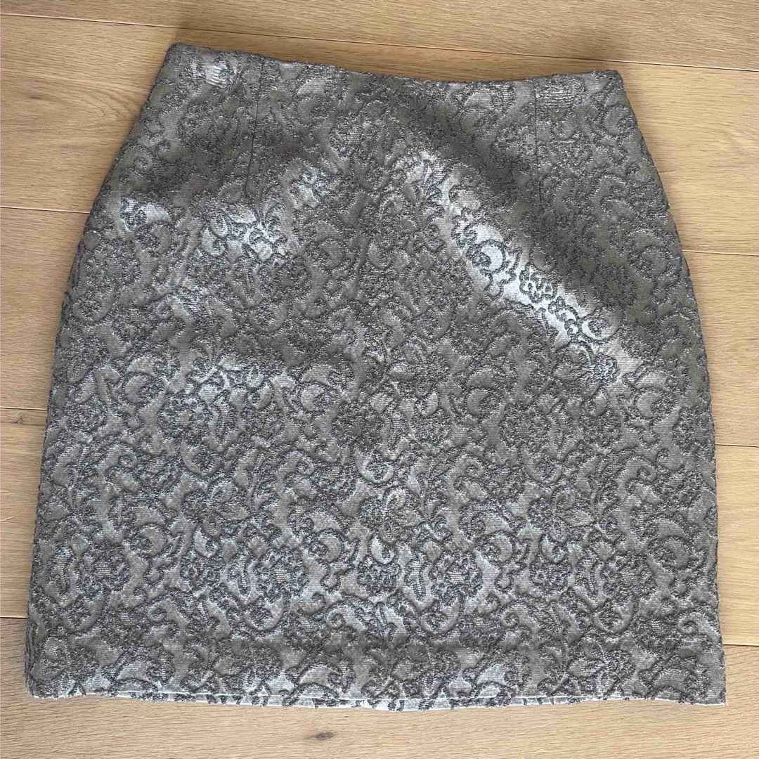 総刺繍のスカート レディースのスカート(ひざ丈スカート)の商品写真