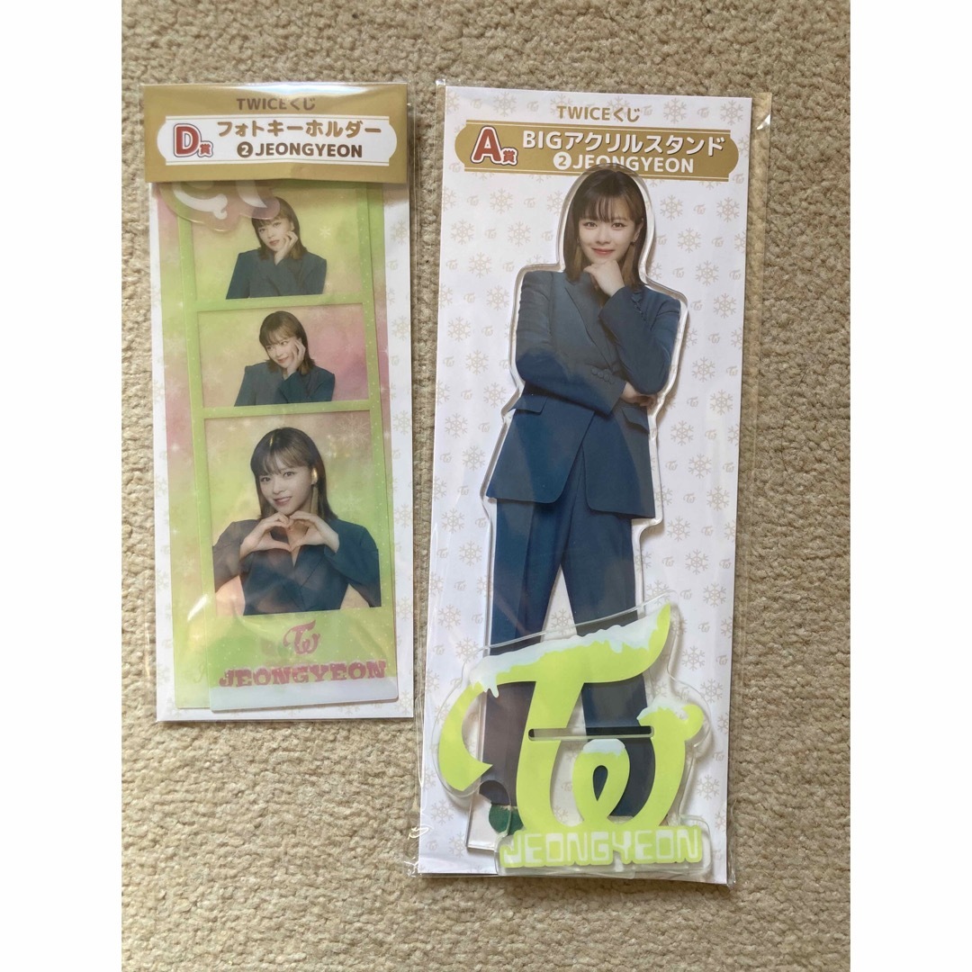 TWICEファミマくじ★ジョンヨン　コンプ4点セット エンタメ/ホビーのタレントグッズ(アイドルグッズ)の商品写真