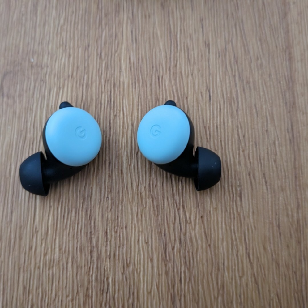 Google(グーグル)のGoogle Pixel Buds/Quite Mint スマホ/家電/カメラのオーディオ機器(ヘッドフォン/イヤフォン)の商品写真