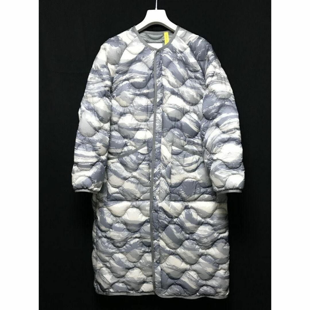 HYKE(ハイク)のMONCLER x HYKE　コート　モンクレール ハイク NADELHORN メンズのジャケット/アウター(ダウンジャケット)の商品写真