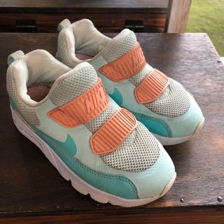 ナイキ(NIKE)のNIKE エアマックス90 キッズ　スニーカー　ナイキ(スニーカー)