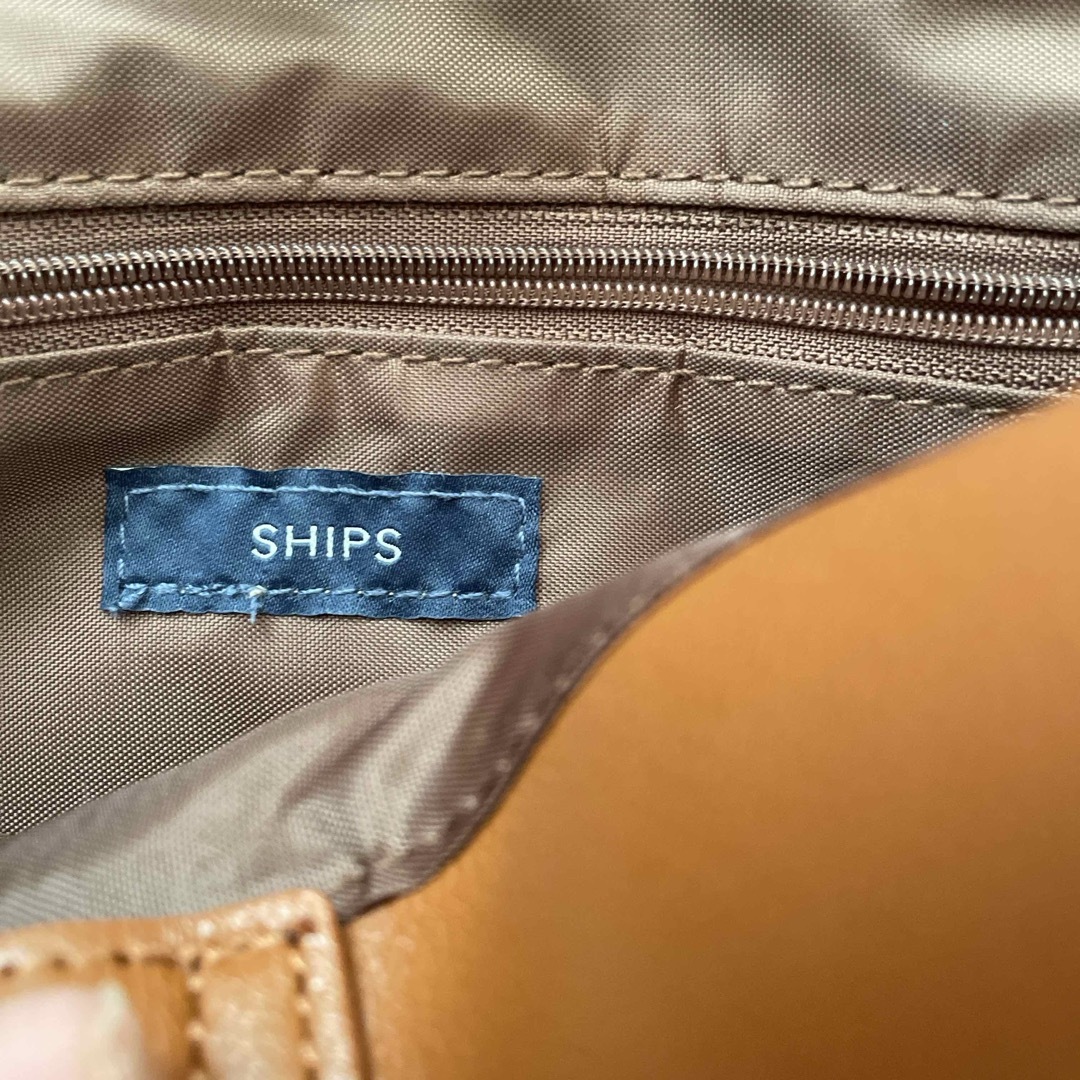 SHIPS(シップス)のSHIPS ハンドバッグ　肩掛けバッグ レディースのバッグ(トートバッグ)の商品写真