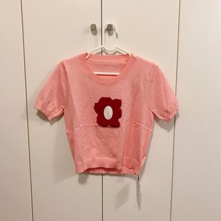 グレイル(GRL)のグレイル　ピンク　新品　半袖　ニット　花(Tシャツ(半袖/袖なし))