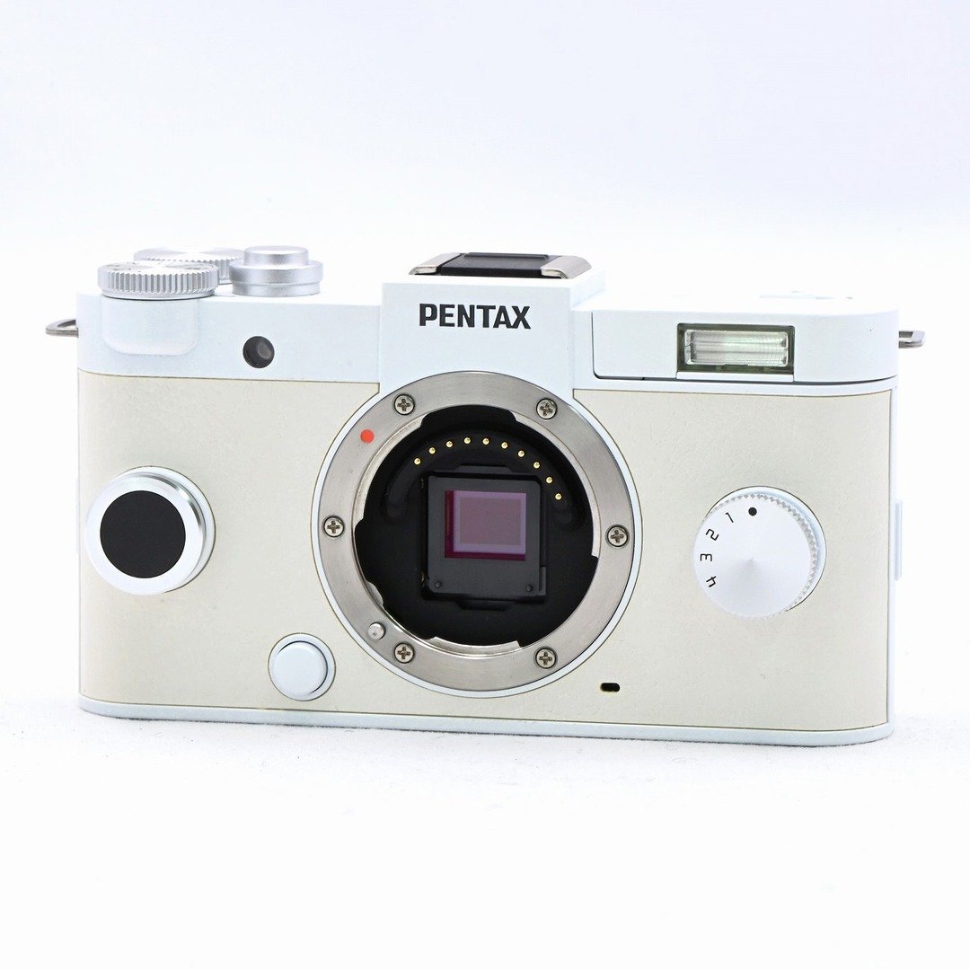 PENTAX(ペンタックス)のPENTAX Q-S1 ボディキット ピュアホワイト×クリーム スマホ/家電/カメラのカメラ(ミラーレス一眼)の商品写真