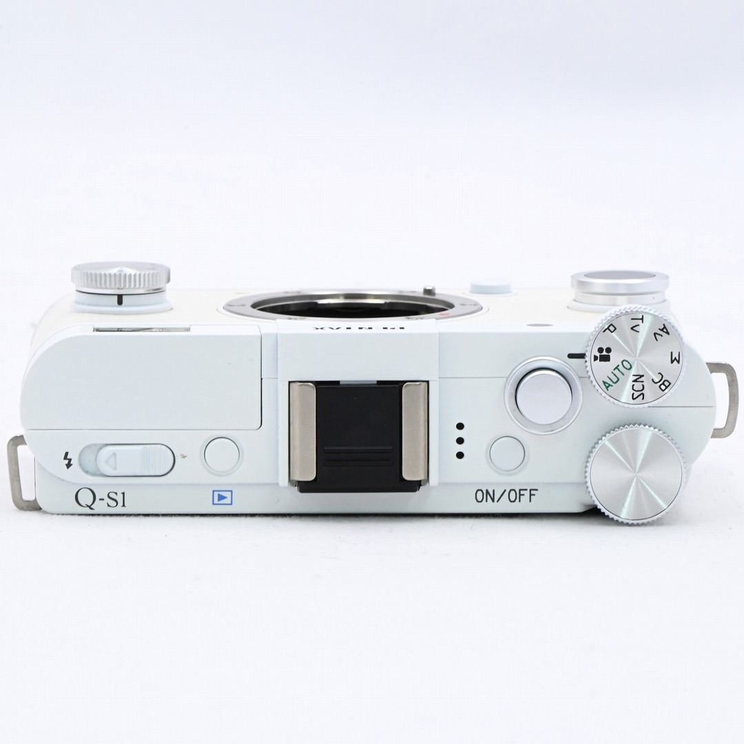 PENTAX(ペンタックス)のPENTAX Q-S1 ボディキット ピュアホワイト×クリーム スマホ/家電/カメラのカメラ(ミラーレス一眼)の商品写真