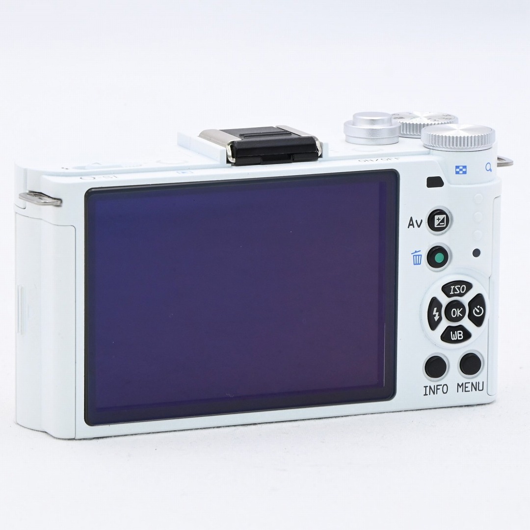 PENTAX(ペンタックス)のPENTAX Q-S1 ボディキット ピュアホワイト×クリーム スマホ/家電/カメラのカメラ(ミラーレス一眼)の商品写真