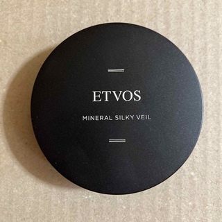 エトヴォス(ETVOS)のエトヴォス ミネラルシルキーベール(7g)(フェイスパウダー)