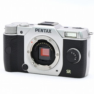 ペンタックス(PENTAX)のPENTAX Q7 ボディキット シルバー(ミラーレス一眼)