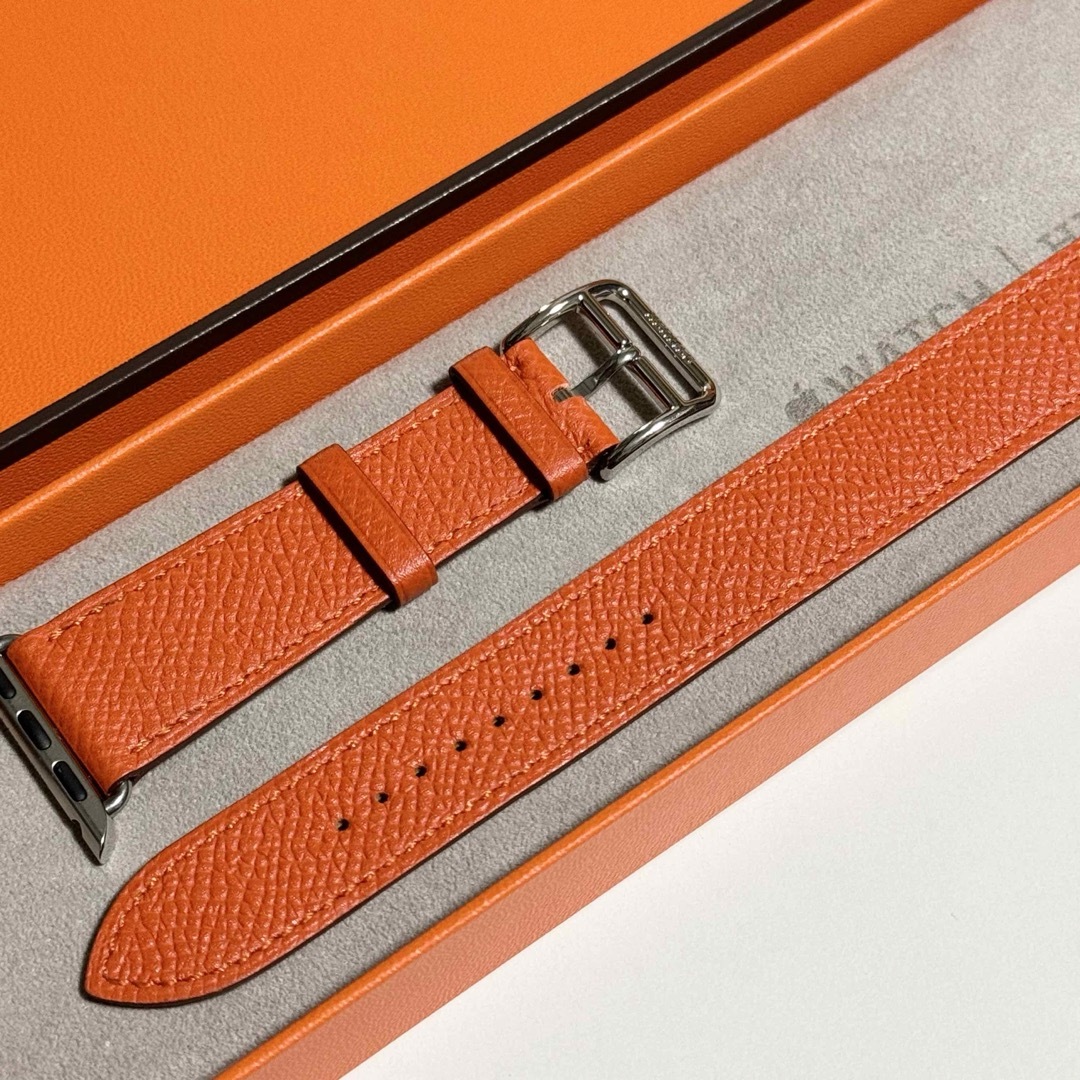 Hermes(エルメス)のApple Watch エルメス ドゥブルトゥール　ストラップHERMES メンズの時計(レザーベルト)の商品写真