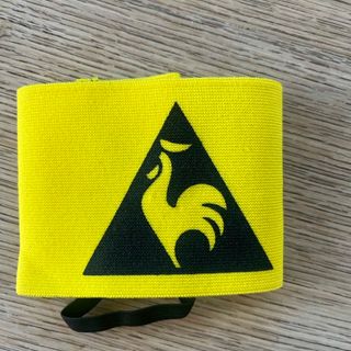 ルコックスポルティフ(le coq sportif)のキャプテンマーク　サッカー(ウェア)