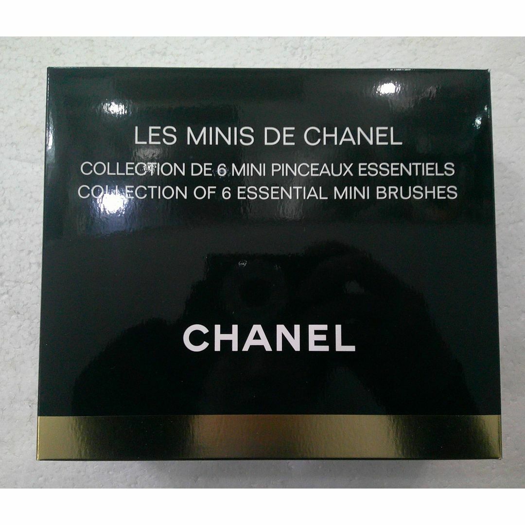 CHANEL(シャネル)の★未使用 シャネル コスメポーチ レ ミニ ドゥ シャネル 2011 ポーチのみ レディースのファッション小物(ポーチ)の商品写真