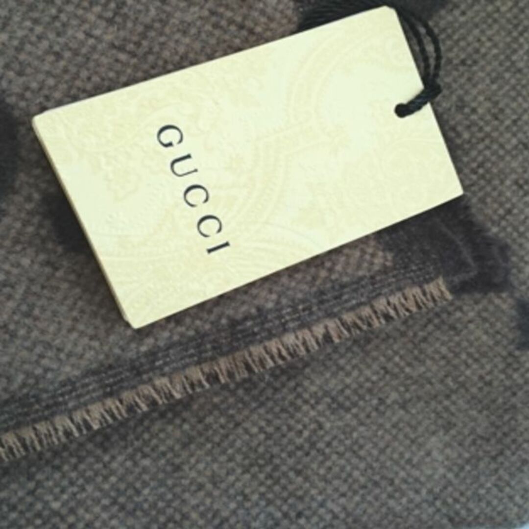 Gucci(グッチ)の●新品/正規品● GUCCI GGカシミア ブランケット カシミア 100% レディースのファッション小物(ストール/パシュミナ)の商品写真