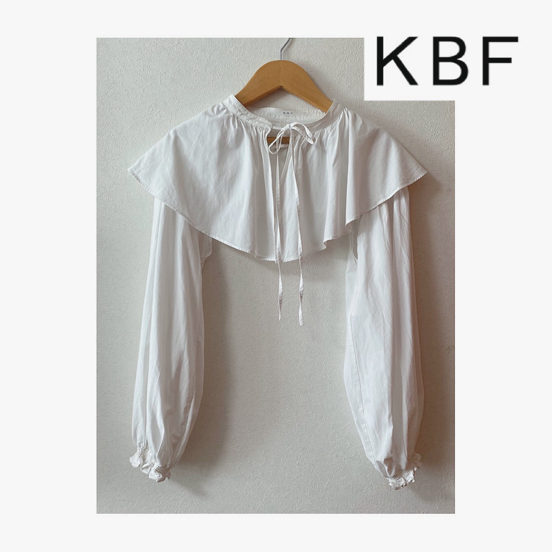 KBF(ケービーエフ)のKBF / ボリュームスリーブ付け襟 レディースのトップス(シャツ/ブラウス(長袖/七分))の商品写真