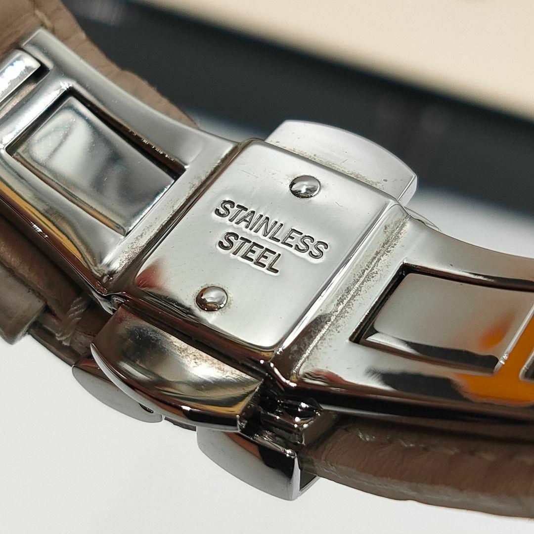 GaGa MILANO(ガガミラノ)の箱付き美品 GAGAMILANO MANUALE マヌアーレ48mm ホワイト レディースのファッション小物(腕時計)の商品写真