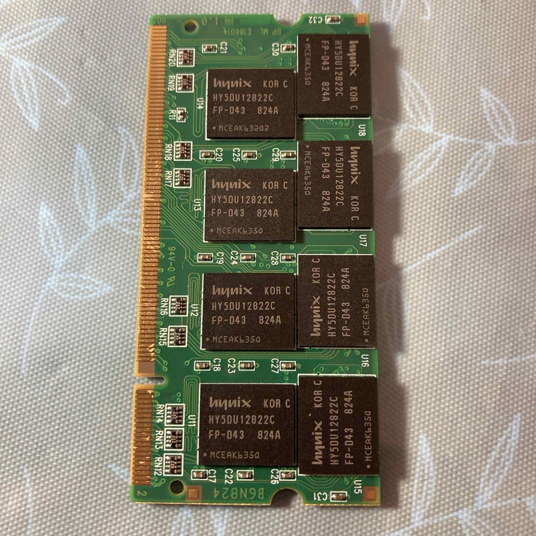 ADATA(アルダータ)のA DATA ノートパソコン用メモリ DDR-333 1GB スマホ/家電/カメラのPC/タブレット(PCパーツ)の商品写真